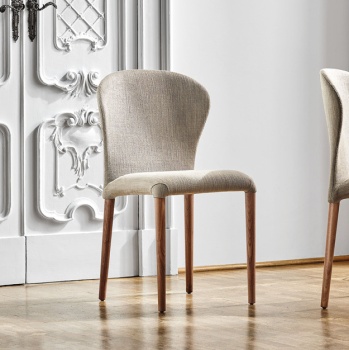 Porada Astrid Chair