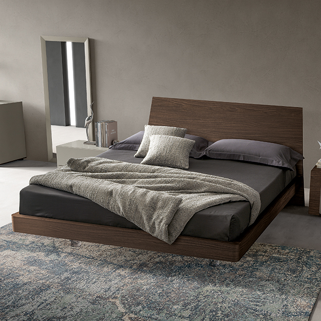 Slim Bed